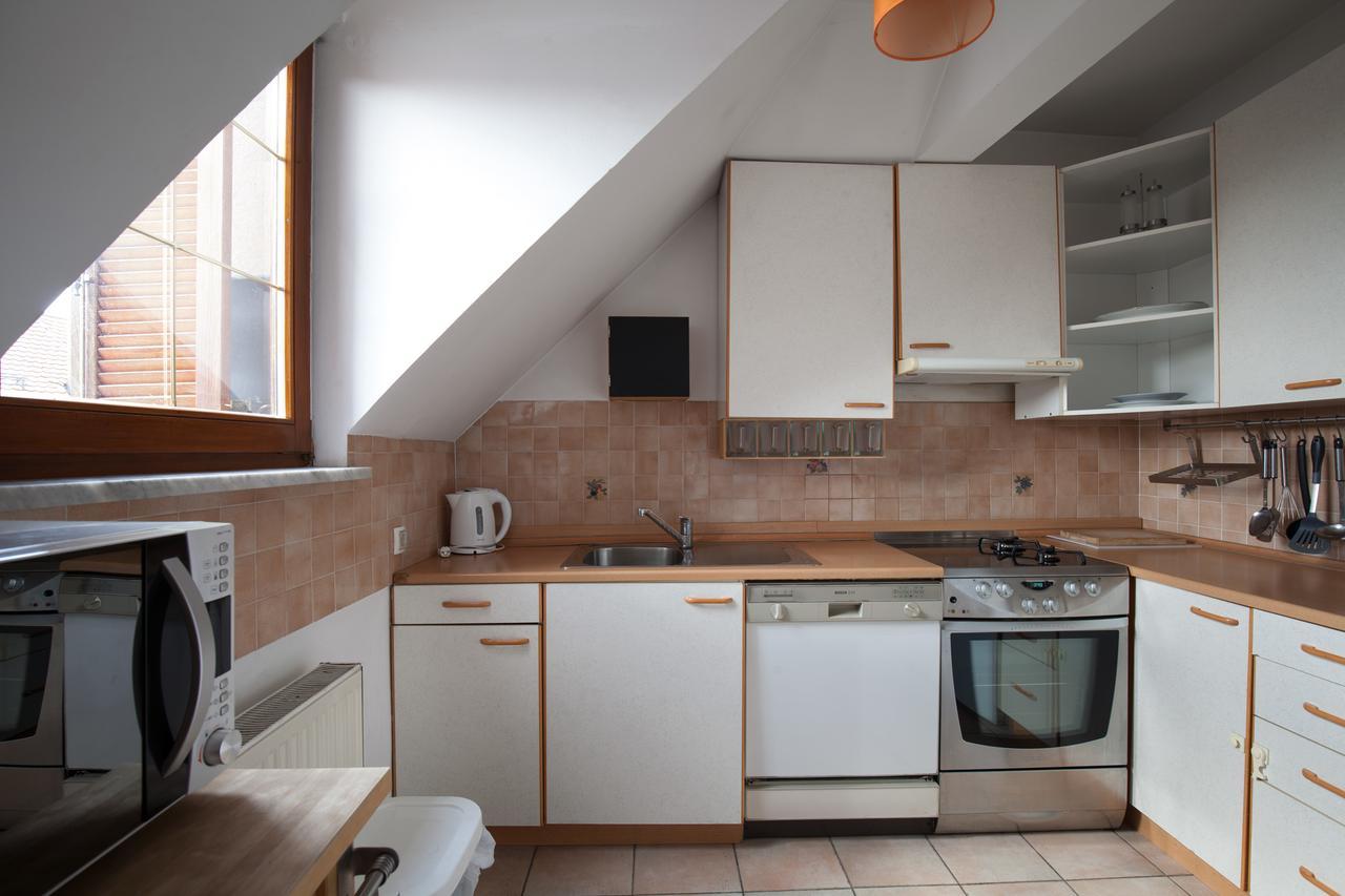 Spacious 2-Bedroom Apartment Zabjak With Ac Tour As Любляна Екстериор снимка